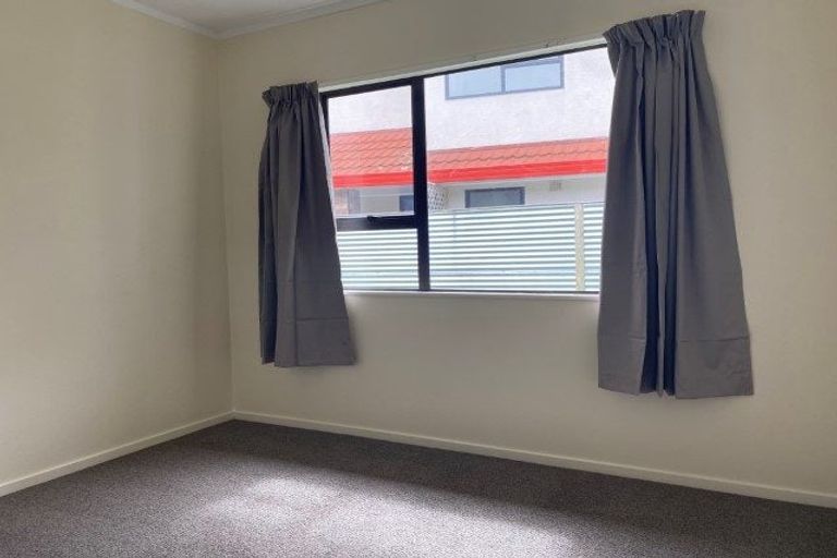 Photo of property in 14a Kentwood Drive, Woodridge, Wellington, 6037