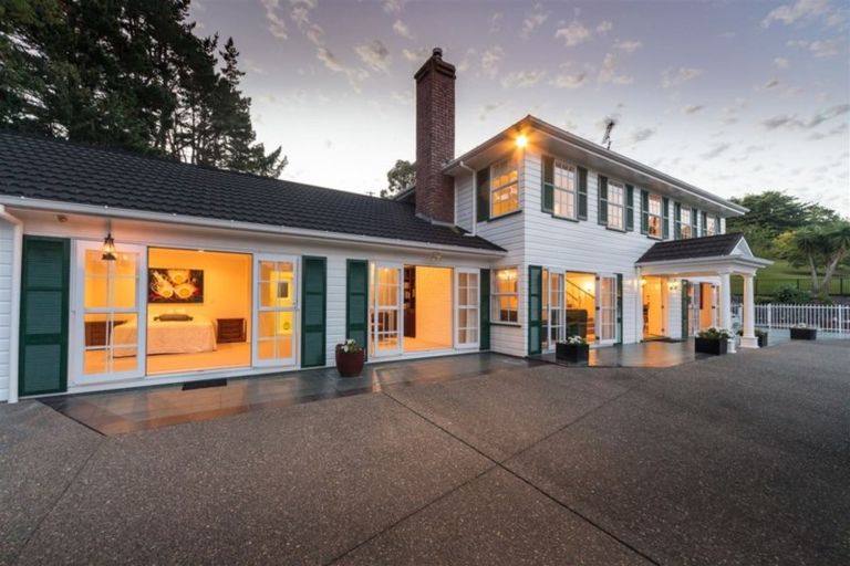 Photo of property in 288 Whitford Road, Whitford, Howick, 2571