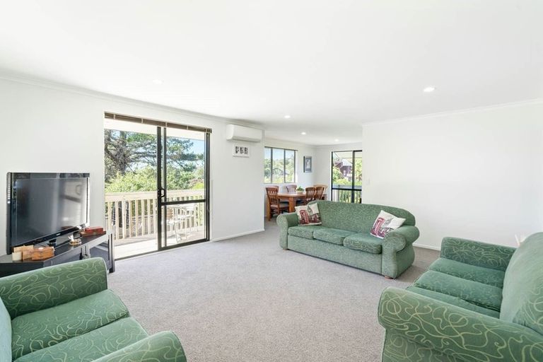 Photo of property in 57a Advene Road, Cockle Bay, Auckland, 2014