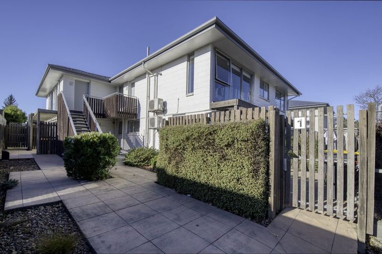 Photo of property in 1/290 Barbadoes Street, Christchurch Central, Christchurch, 8011