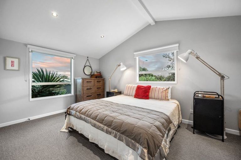 Photo of property in 29 Blue Bell Parade, Omaha, 0986