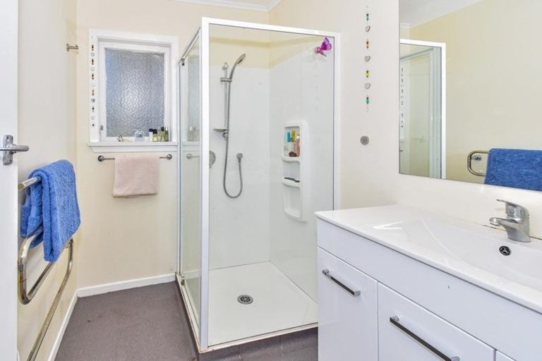 Photo of property in 519 Oruarangi Road, Mangere, Auckland, 2022