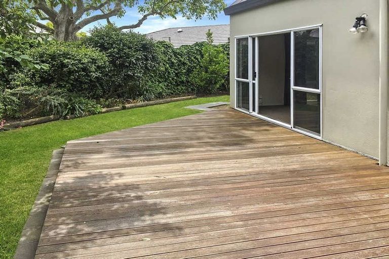 Photo of property in 1/32c Aylmer Street, Somerfield, Christchurch, 8024