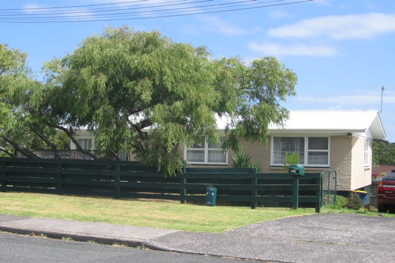 Photo of property in 2 Leigh Terrace, Bayview, Auckland, 0629