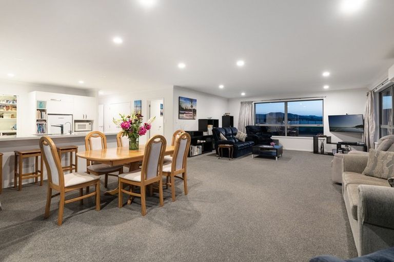 Photo of property in 1 Vantage Place, Omokoroa, 3114