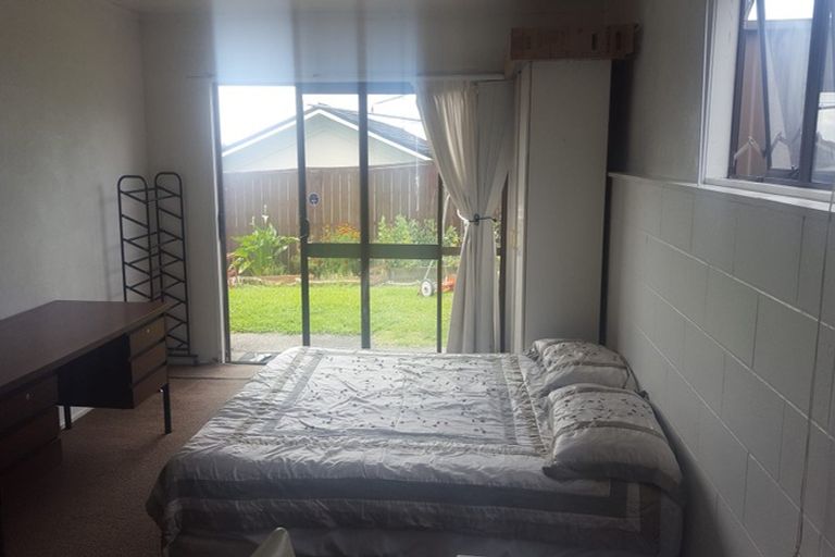 Photo of property in 1/167 Mokoia Road, Birkenhead, Auckland, 0626