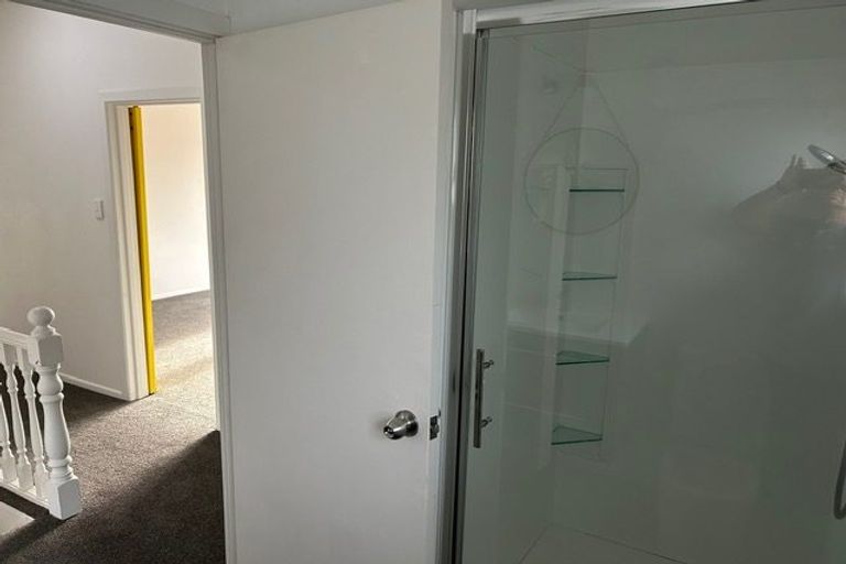 Photo of property in 46 Verbena Road, Birkdale, Auckland, 0626