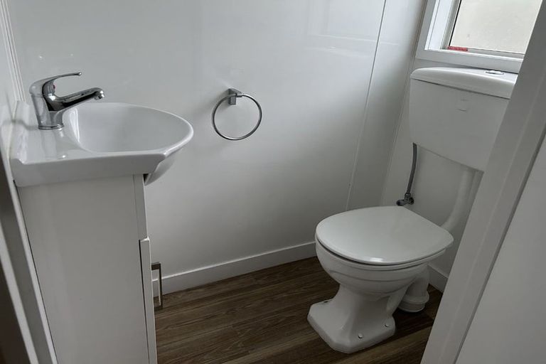 Photo of property in 23 Palm Avenue, Hokowhitu, Palmerston North, 4410