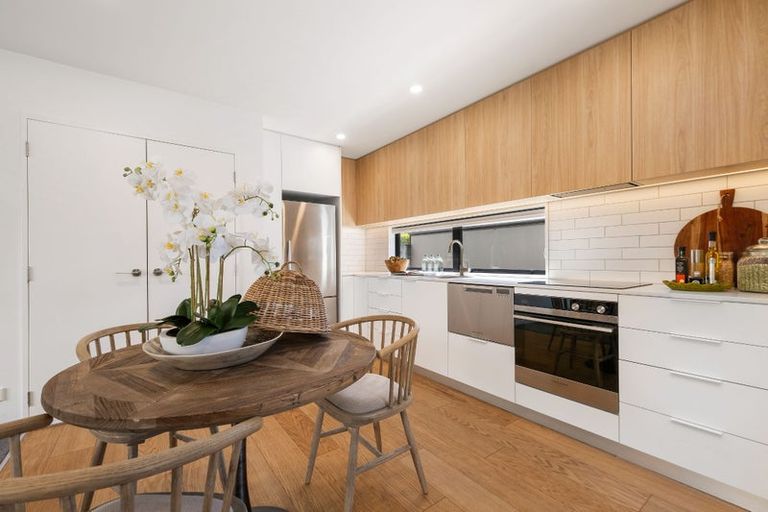 Photo of property in 2/126 Rugby Street, Merivale, Christchurch, 8014