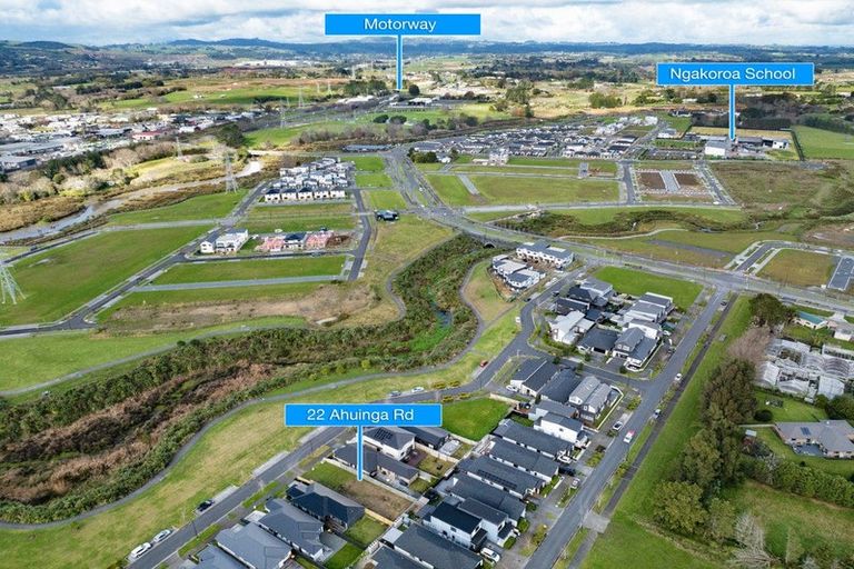 Photo of property in 22 Ahunga Road, Karaka, Papakura, 2113
