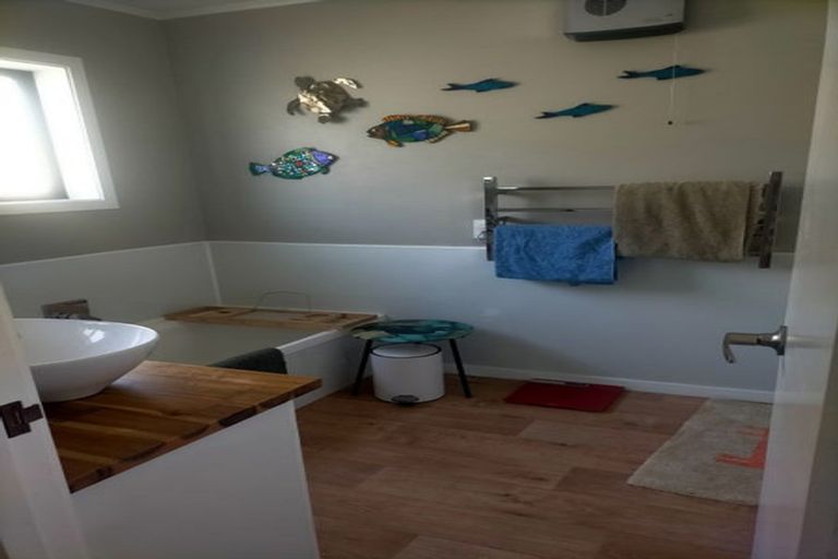 Photo of property in 66 Flinders Road, Heathcote Valley, Christchurch, 8022