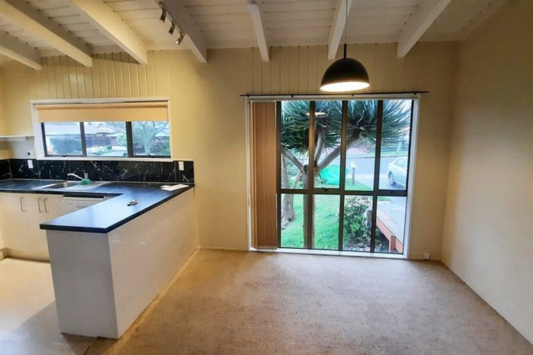 Photo of property in 7 Moor Park, Wattle Downs, Auckland, 2103