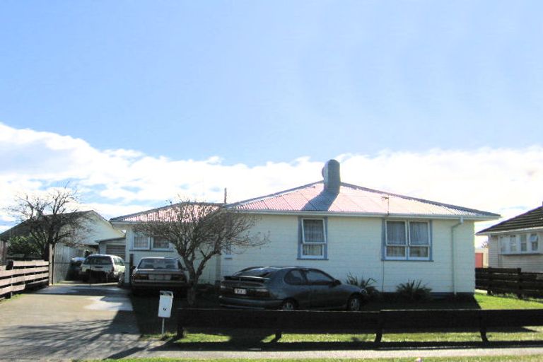 Photo of property in 7 Plowman Crescent, Onekawa, Napier, 4110