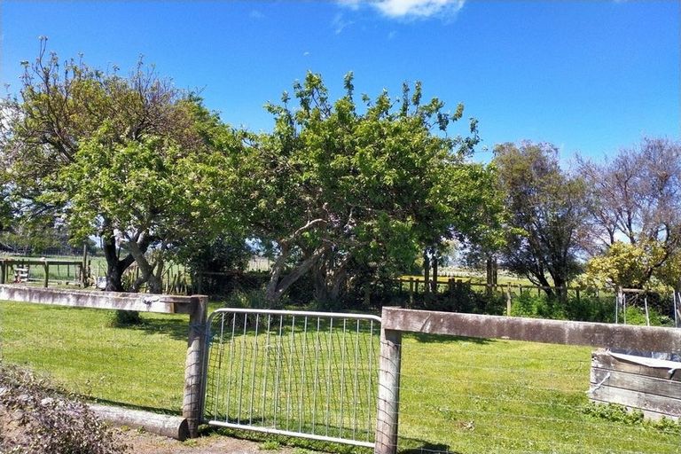 Photo of property in 233 Aorangi Road, Aorangi, Feilding, 4775