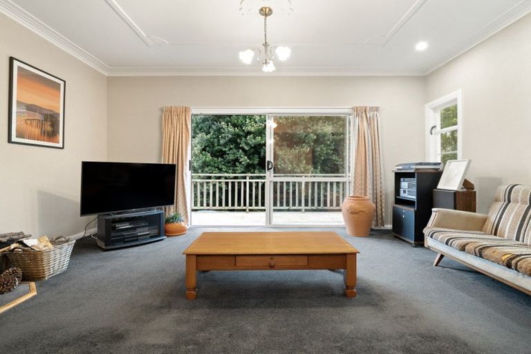 Photo of property in 8 Rosehill Road, Macandrew Bay, Dunedin, 9077
