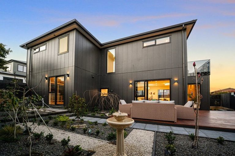 Photo of property in 206a Clovelly Road, Bucklands Beach, Auckland, 2012