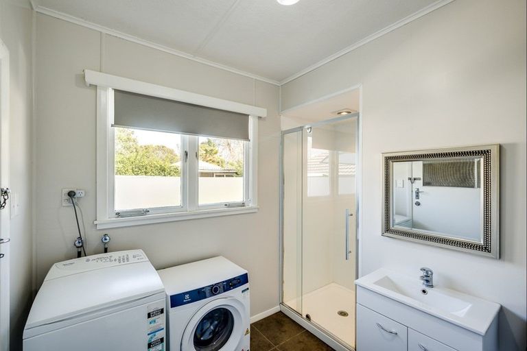 Photo of property in 117 Main Rd Clive, Clive, 4102