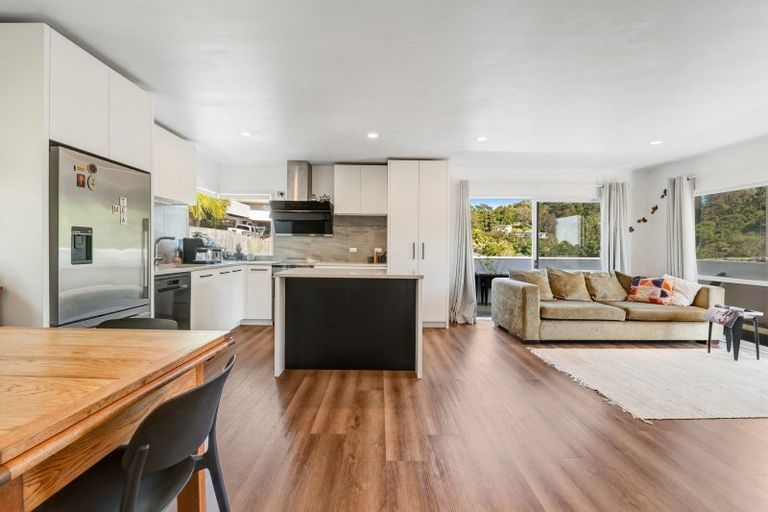 Photo of property in 55b Ferry Road, Arkles Bay, Whangaparaoa, 0932