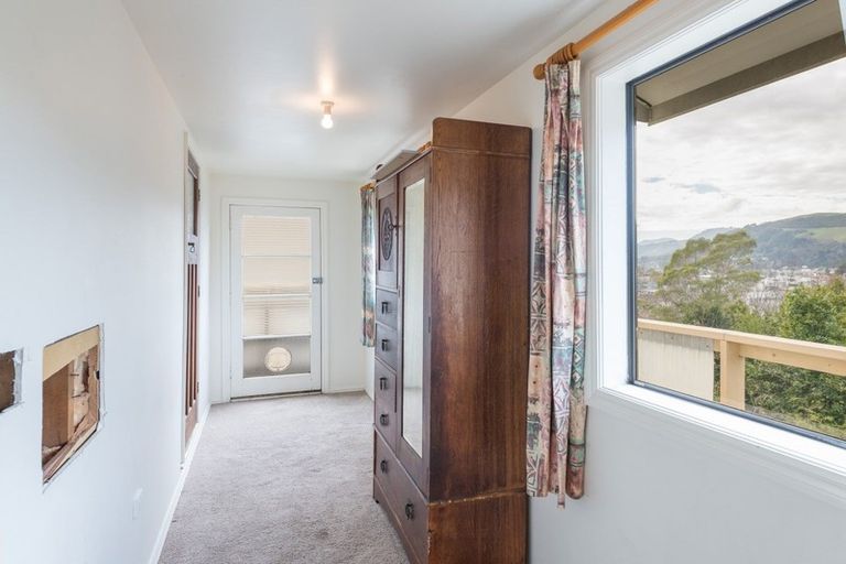 Photo of property in 27 Wellington Street, Nelson South, Nelson, 7010