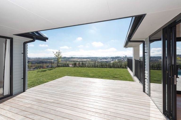 Photo of property in 17 Longbow Terrace, Flagstaff, Hamilton, 3210