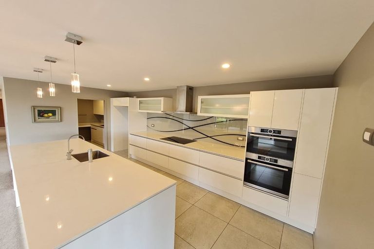 Photo of property in 152 Penruddock Rise, Westmorland, Christchurch, 8025