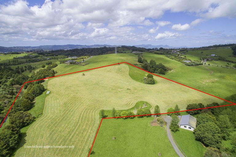 Photo of property in 27 Purakau Road, Maunu, Whangarei, 0110