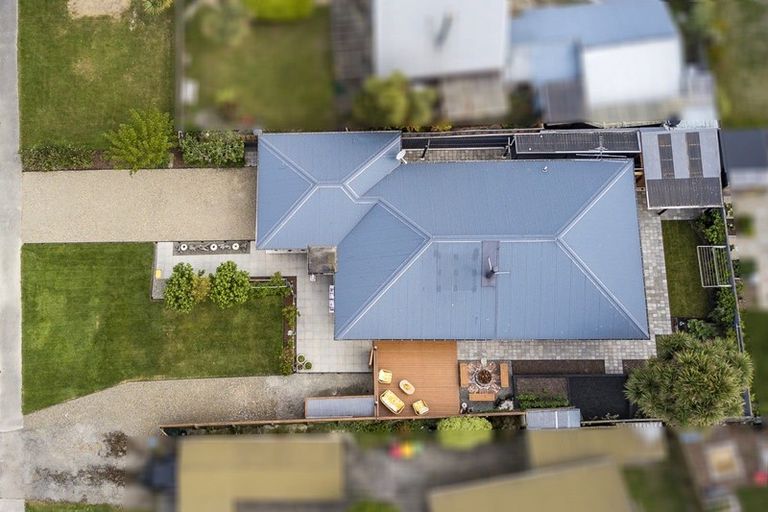 Photo of property in 27 Reserve Road, Waikuku Beach, 7473