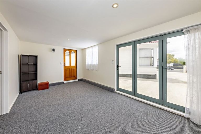 Photo of property in 20 Addington Avenue, Manurewa, Auckland, 2102