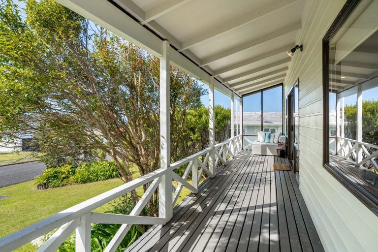 Photo of property in 441 Onemana Drive, Onemana, Whangamata, 3691