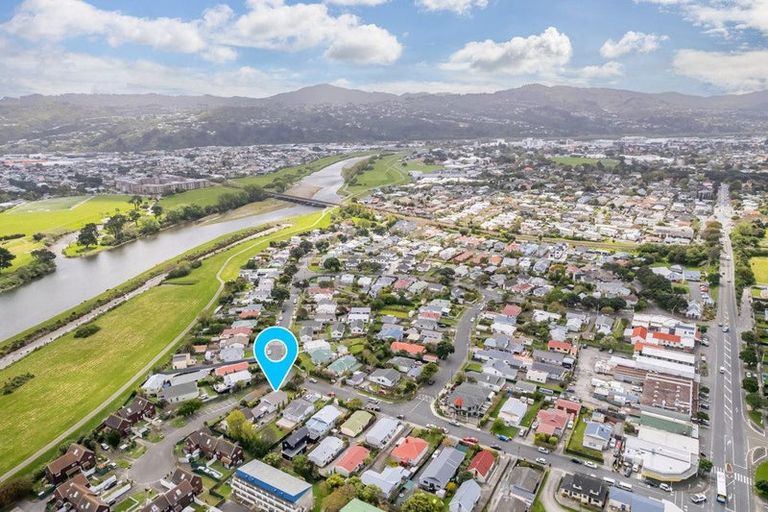 Photo of property in 15 Randwick Crescent, Moera, Lower Hutt, 5010