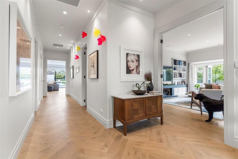 Photo of property in 12 Clifton Road, Hauraki, Auckland, 0622