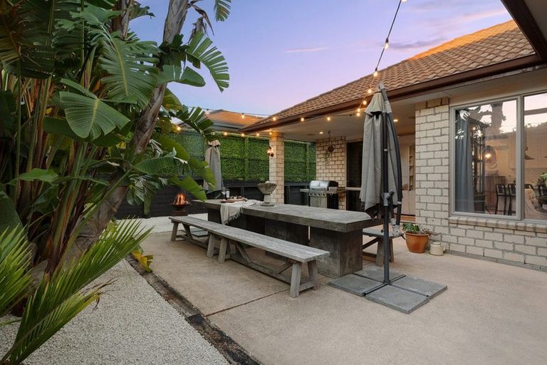 Photo of property in 51 Inverness Drive, Pyes Pa, Tauranga, 3112