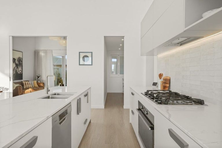 Photo of property in 24 Montiicola Drive, Papamoa Beach, Papamoa, 3118