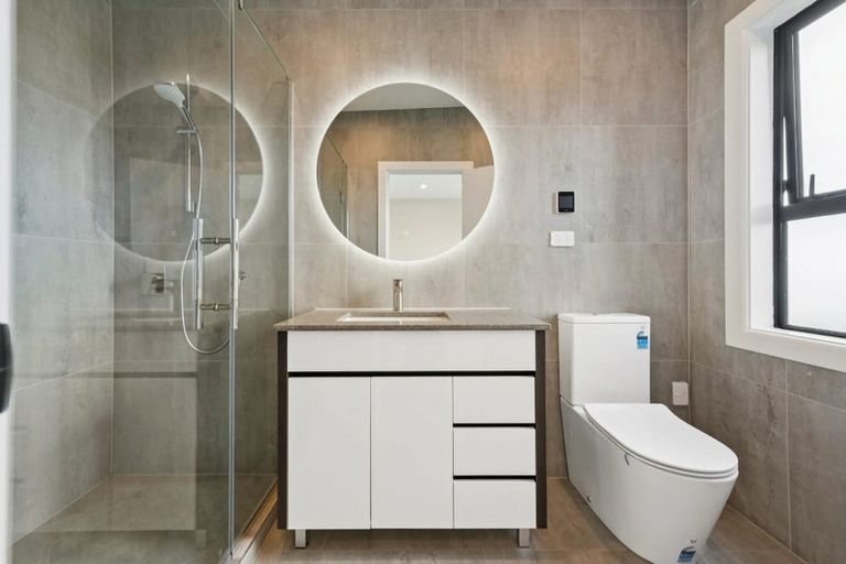 Photo of property in 645-649 South Titirangi Road, Titirangi, Auckland, 0604