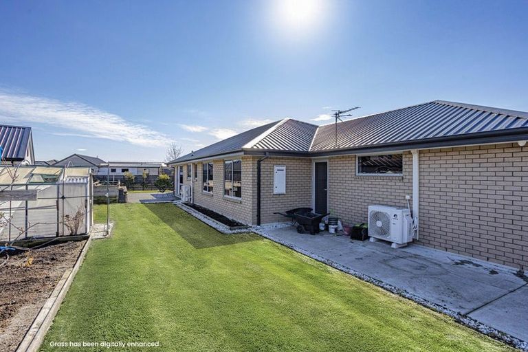 Photo of property in 4 Denny Street, Marshland, Christchurch, 8083
