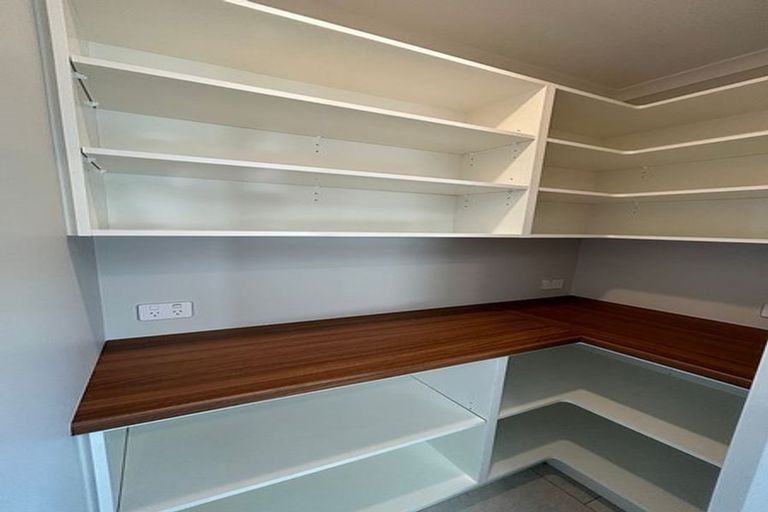 Photo of property in 29 Meadow View Drive, Belfast, Christchurch, 8051