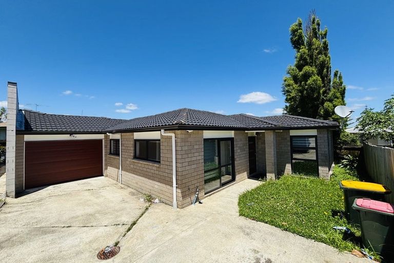 Photo of property in 7 Secretariat Place, Randwick Park, Auckland, 2105