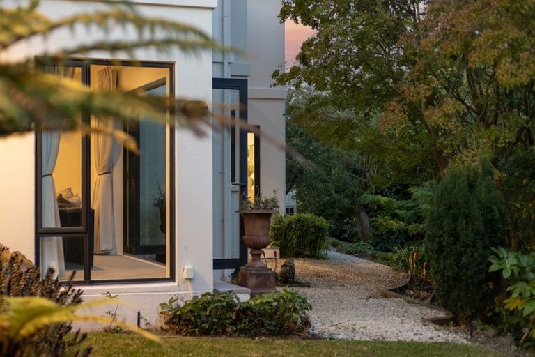 Photo of property in 97b Fendalton Road, Fendalton, Christchurch, 8014