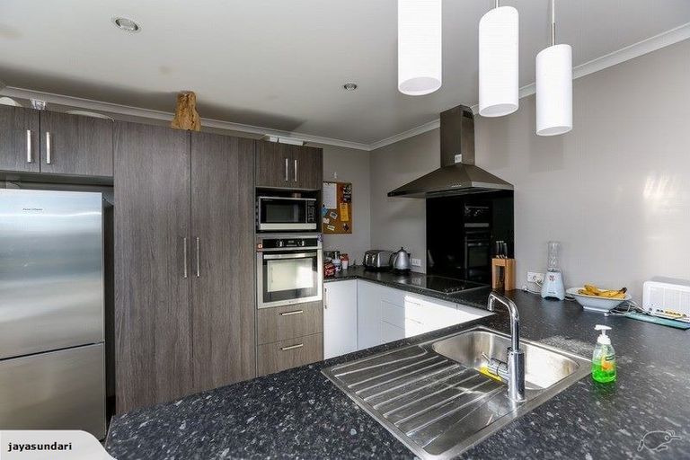 Photo of property in 1 Keene Drive, Bell Block, New Plymouth, 4312