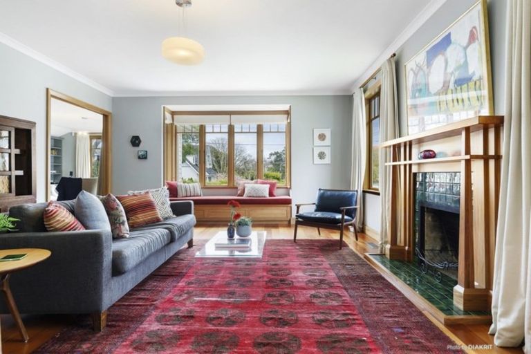 Photo of property in 49 Homewood Avenue, Karori, Wellington, 6012