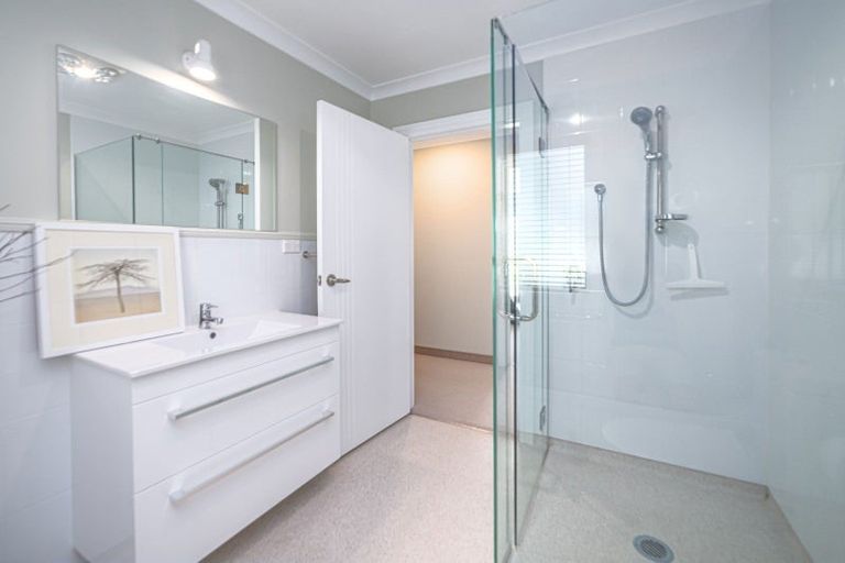 Photo of property in 7 Orchard Road, Greytown, 5712