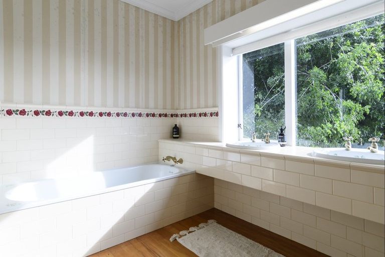 Photo of property in 16 Briarley Street, Tauranga South, Tauranga, 3112