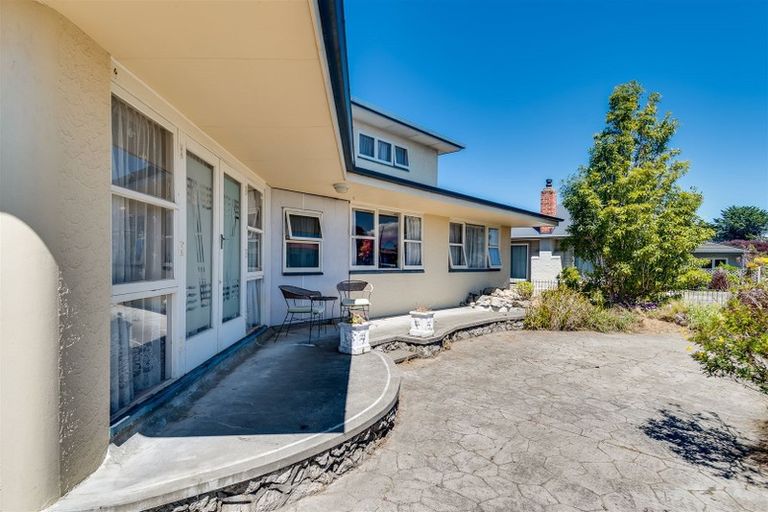 Photo of property in 60 Menin Road, Onekawa, Napier, 4110