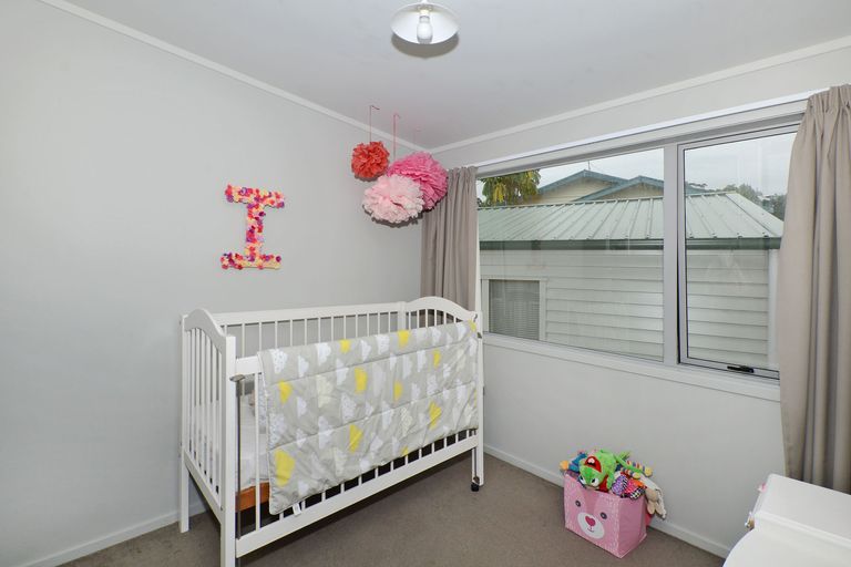 Photo of property in 2a Raewyn Street, Morningside, Whangarei, 0110