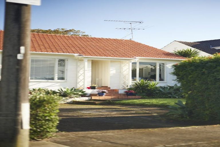 Photo of property in 3 Alison Avenue, Takapuna, Auckland, 0622