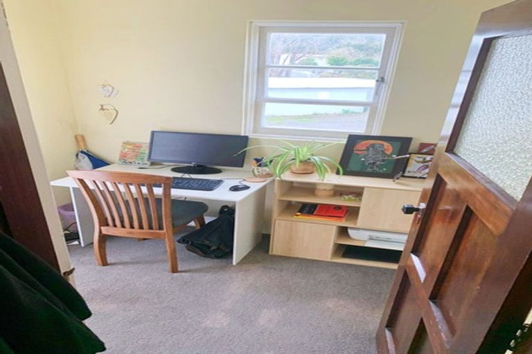 Photo of property in 44-46 Collingwood Street, Waterloo, Lower Hutt, 5011