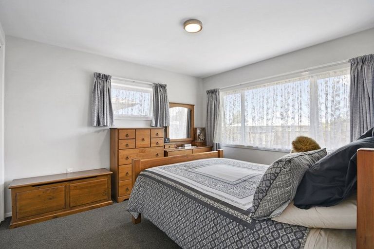 Photo of property in 17 Tennyson Crescent, Stoke, Nelson, 7011