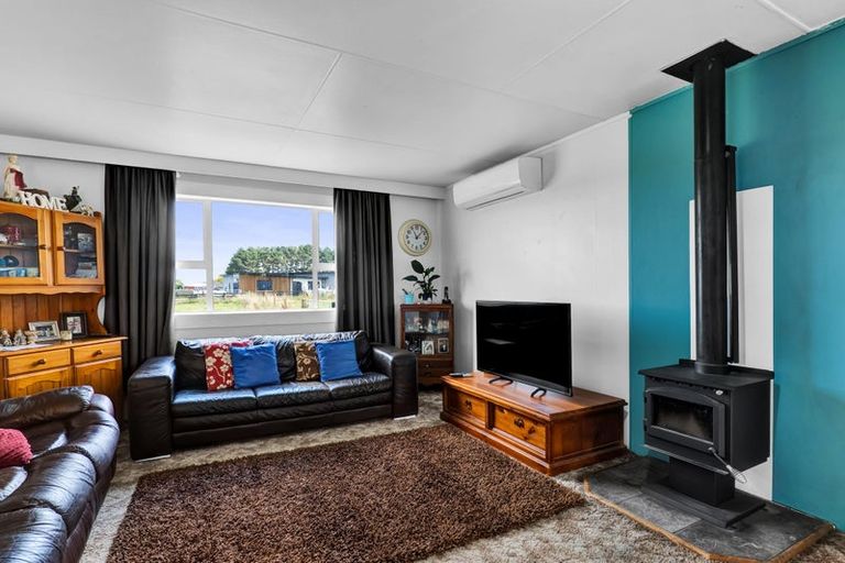 Photo of property in 84 Mawhitiwhiti Road, Normanby, Hawera, 4675