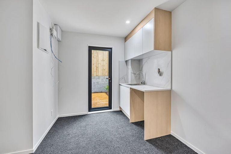 Photo of property in 5/163 Edmonton Road, Te Atatu South, Auckland, 0610