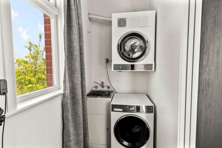 Photo of property in 47 Marewa Street, Kew, Dunedin, 9012